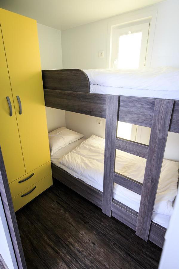 Floating House Sea Queen Порторож Екстериор снимка